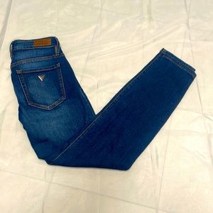 Guess Jeans- like New, size 23